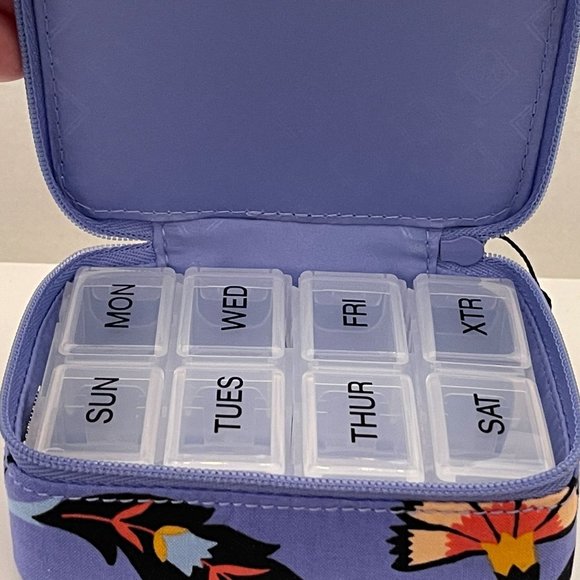 Vera Bradley Travel Pill Case Mural Garden - Picture 3 of 4